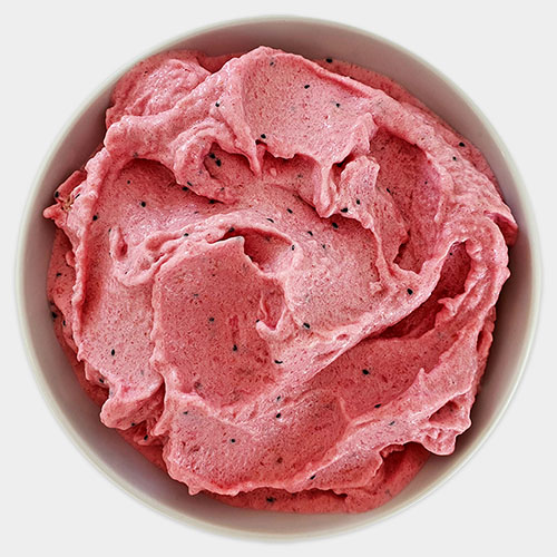 fitpic.ir Pink Ice Cream بستنی صورتی <p>۱. همه مواد را داخل غذاساز یا مخلوط کن بریزید.</p>
<p>۲. مخلوط کنید تا یکدست شود.</p>
<p>۳. به یک کاسه منتقل کنید.</p><p><img src="/media/django-summernote/2024-02-14/58126fa4-b3f7-45ab-b4ac-59a30711b70f.jpg" style="width: 25%;"><img src="/media/django-summernote/2024-02-14/c15052d2-d57a-41f5-8235-68c8032778ee.jpg" style="width: 25%;"><img src="/media/django-summernote/2024-02-14/d8ee63ab-4e0b-4793-92df-b4d4f57abc0e.jpg" style="width: 25%;"><br></p> <p>۲ عدد موز یخ زده</p>
<p>۲۰۰ گرم گل کلم منجمد</p>
<p>۲۰۰ گرم میوه اژدهای قرمز منجمد</p>
<p>۱ فنجان (۲۰۰ گرم) شیر</p>
<p>۲ قاشق پودر پروتئین (اختیاری)</p> فیت پیک